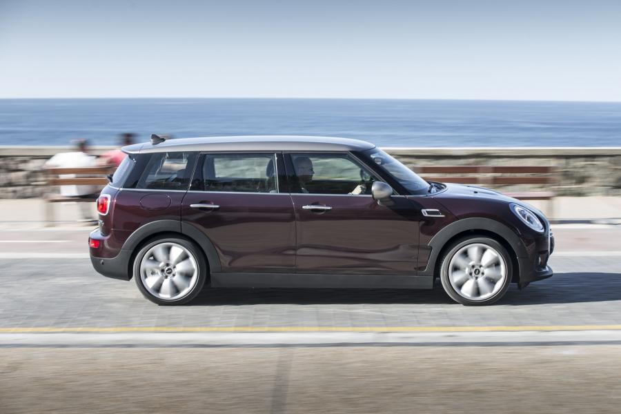  Mini Cooper D Clubman 2015 года  (UK) (фото 66 из 127)